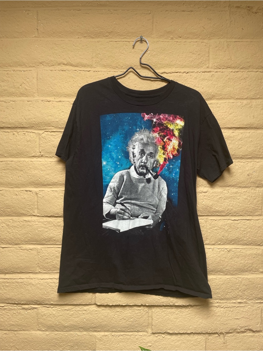 Black Graphic Short-Sleeve Men's T-Shirt - Cosmic Einstein Print